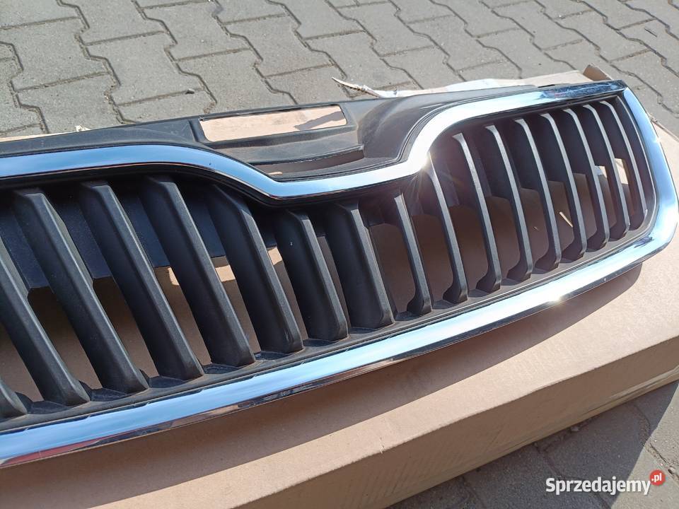 Skoda Rapid atrapa przednia grill 5JA853668 Krosno