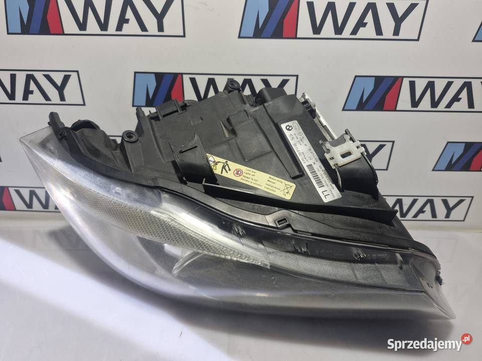 BMW E90 E91 LAMPA PRAWY PRZÓD BIXENON SKRĘTNA