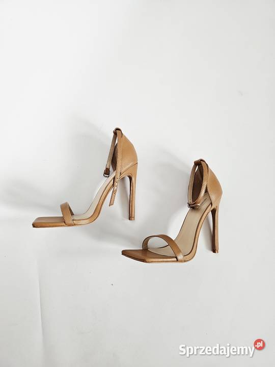 Nowe brązowe sandały na obcasie Pretty Little inna Warszawa