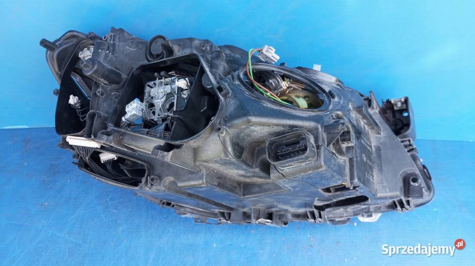 LAMPA LEWY PRZÓD EUROPA XENON DYNAMIC BMW 7 F01 osobowe