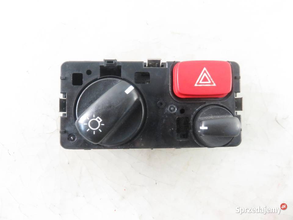 WŁĄCZNIK ŚWIATEŁ SCANIA R I 20042019 0431601