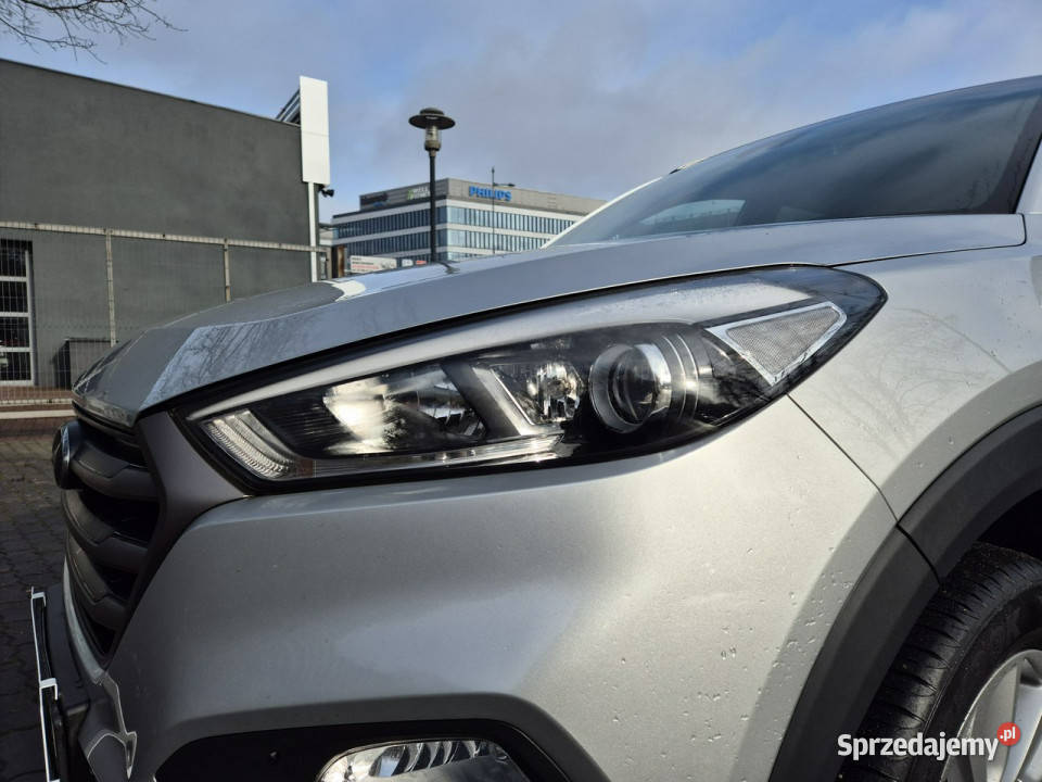 Hyundai Tucson 16 GDI 132 6MT FWD WersjaComfort elektryczne lusterka Łódź