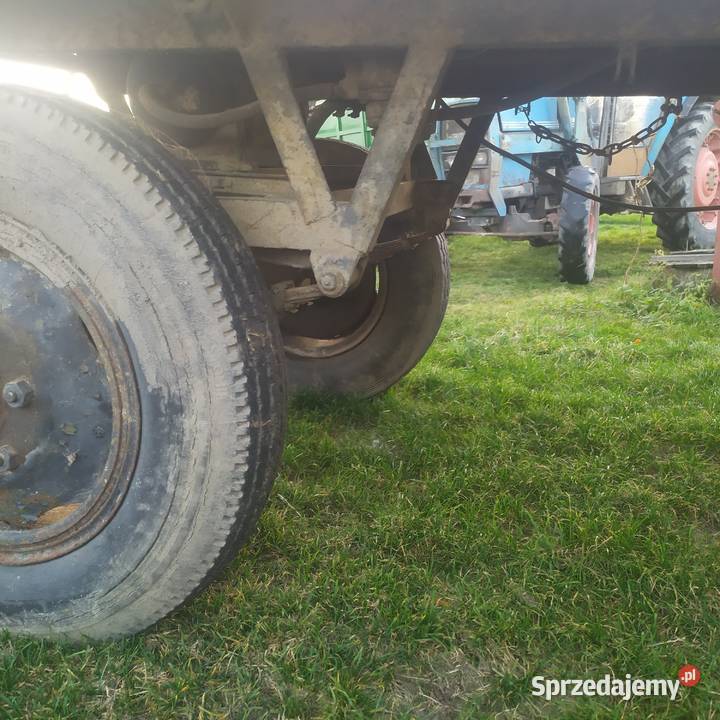 Przyczepa rolnicza Pniówek