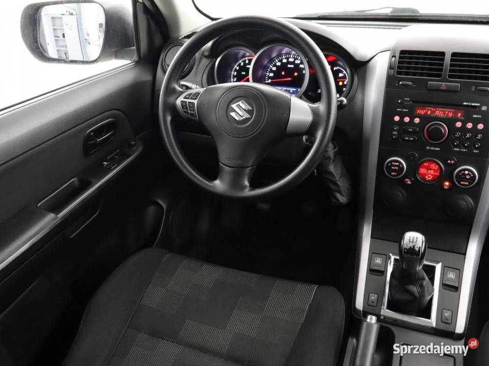 Suzuki Grand Vitara 16 podgrzewane fotele dolnośląskie Bielany Wrocławskie sprzedam