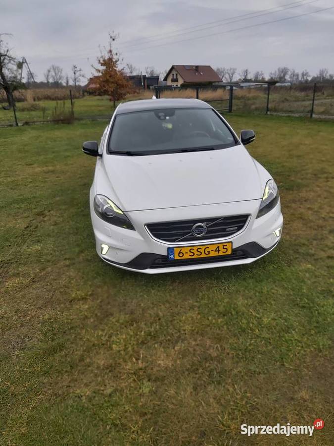 R Design Volvo V40 2013r 16D Full Skóry Panorama reflektory ksenonowe Syców