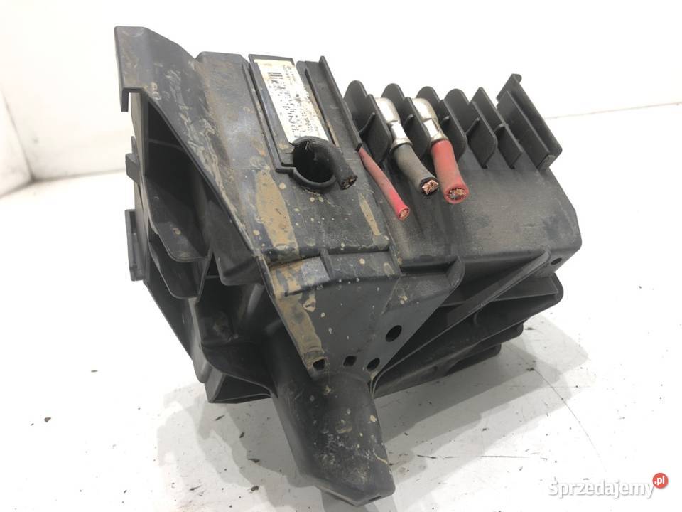 SKRZYNKA BEZPIECZNIKÓW SKODA RAPID 6C0937132C podkarpackie