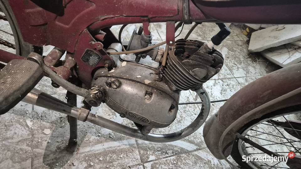 Komar 2330 zarejestrowany