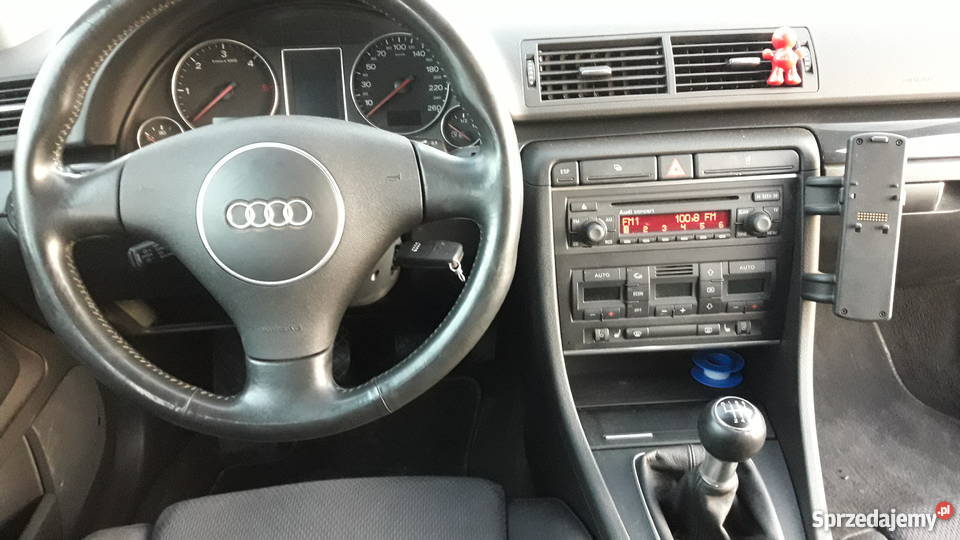 Sprzedam audi a4 b6 do negocjacji drugie Kielce