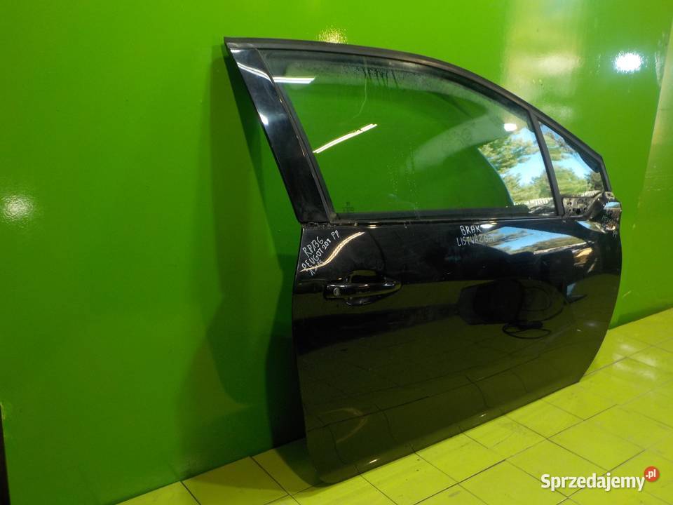 PEUGEOT 208 16 EHDI 13r drzwi prawe przod mazowieckie Suków