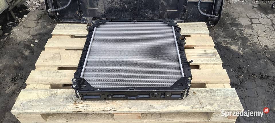 Chłodnic wody silnika Mercedes Actros MP4 MP5 sprzedam