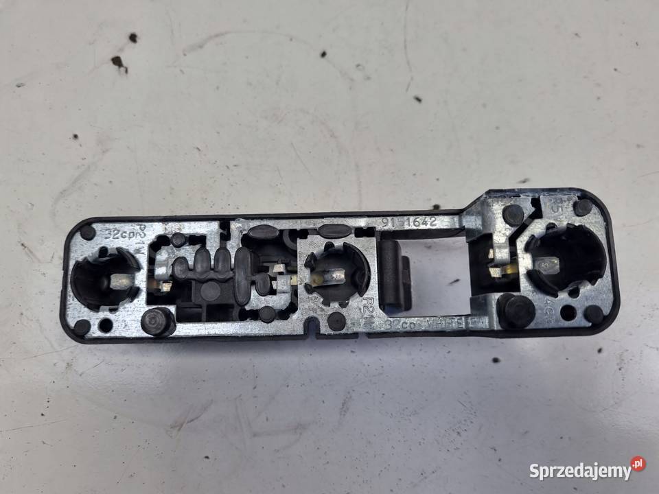 Volvo S70 WKŁAD TYLNEJ LAMPY Lewy tył kierowcy Janów sprzedam