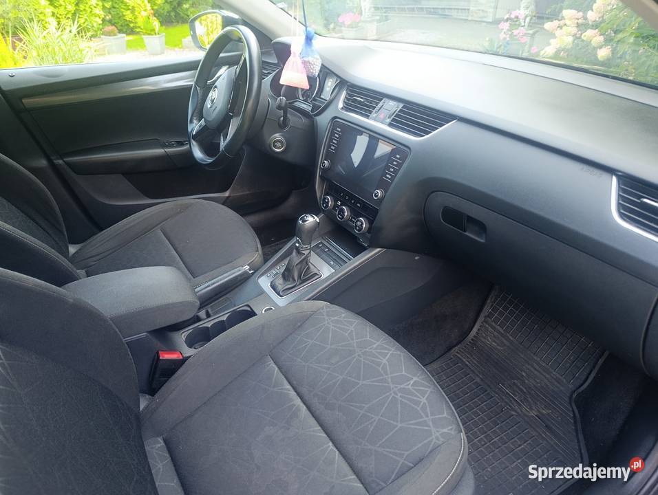 Do wynajęcia samochód długoterminowy automat Kraków