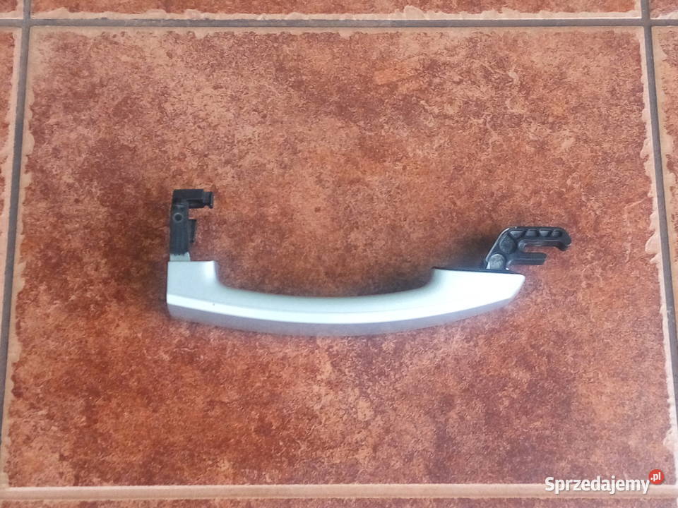 Opel Insignia zewnętrzna klamka lewych przednich
