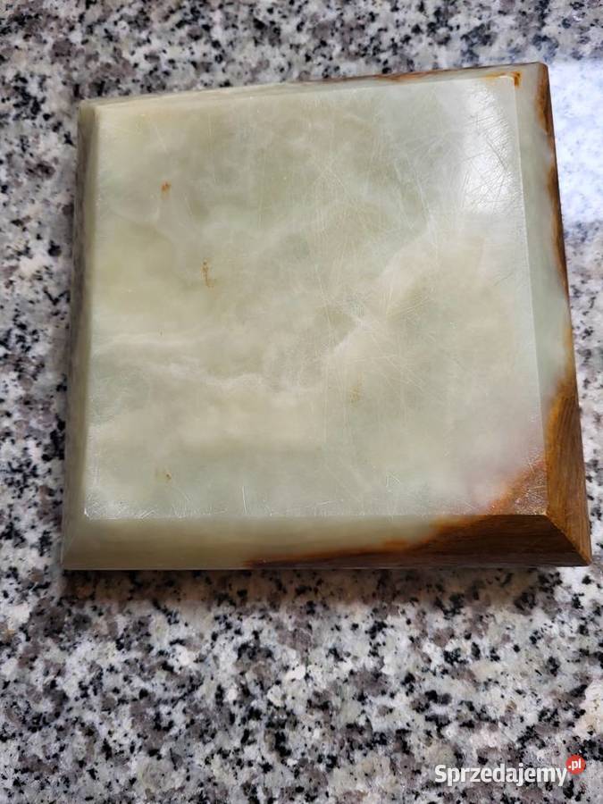 Popielnica z onyksu Zielona Góra