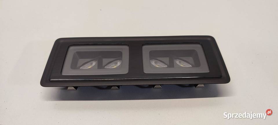 VW TAYRON LAMPKA PODSUFITKI 5DD947290 sprzedam
