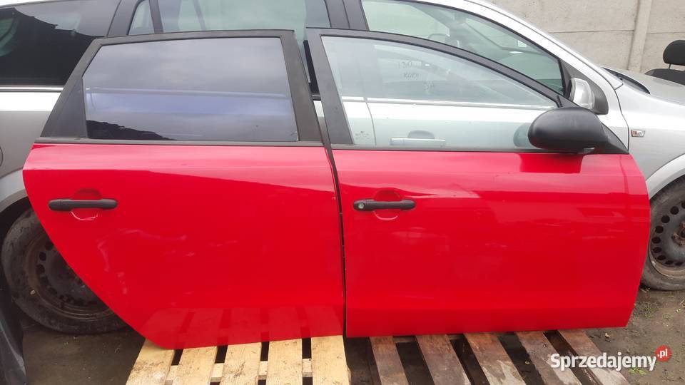 drzwi prawe lewe przód tył HYUNDAI i30 cw kombi Dębno