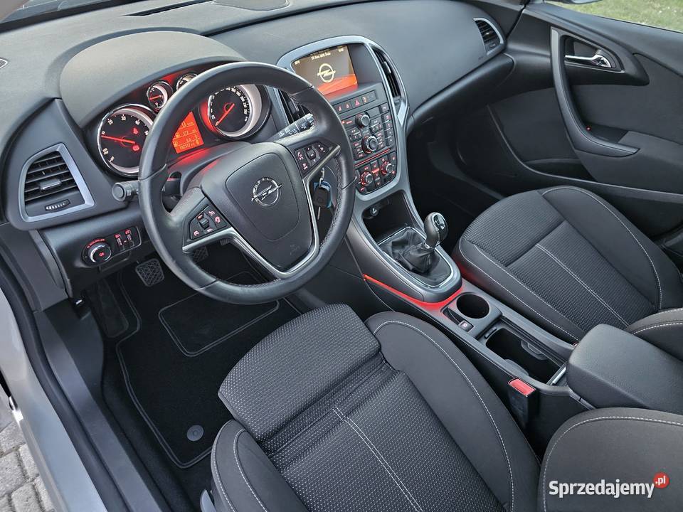 Diesel 6bieg Nawigacja Parktroniki Tempomat czujnik deszczu Tulce