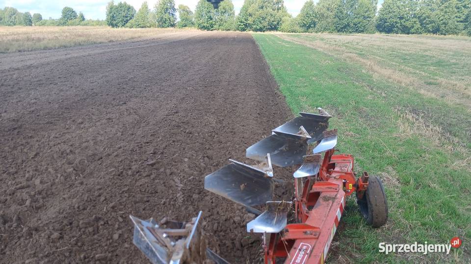 Pług obrotowy 4 skiby 3550 Gregoire Besson 4 łódzkie Wieluń