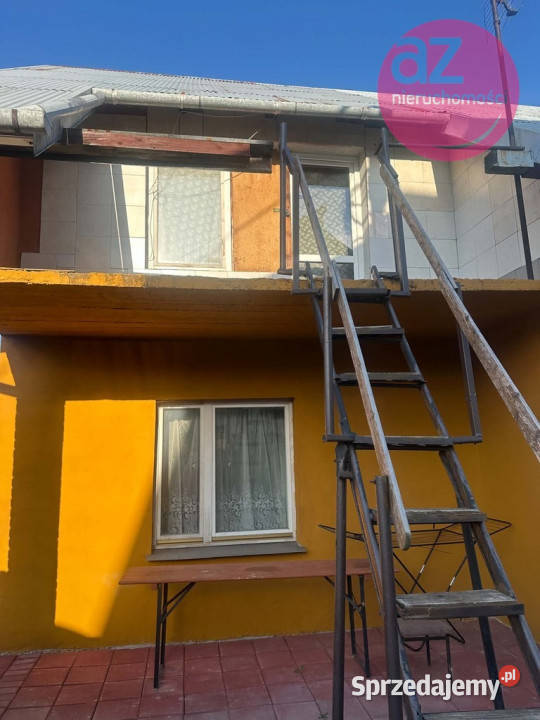 DOM W ZABUDOWIE BLIŹNIACZEJ BICZYCE DOLNE