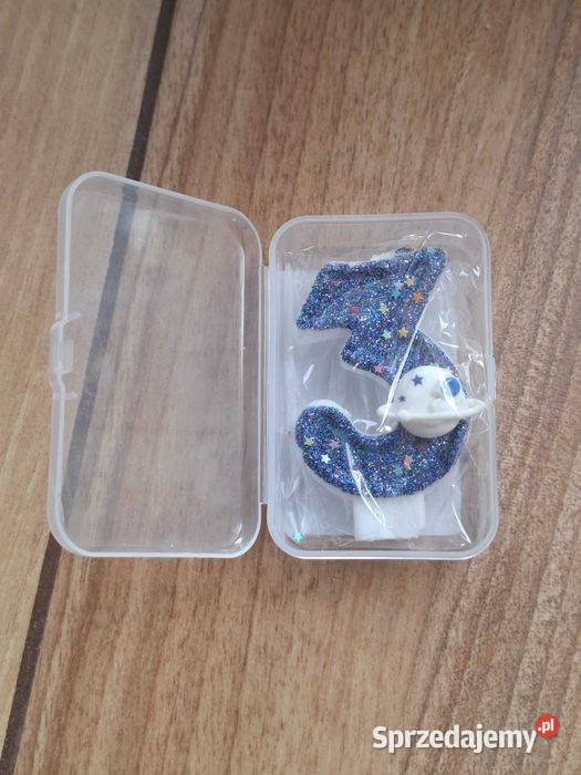 Świeczka na tort cyfra trzykosmosbrokat kujawsko-pomorskie Wąbrzeźno sprzedam