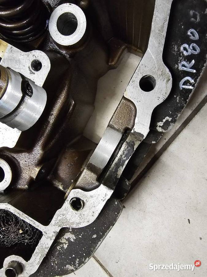 Suzuki DR 800 DR750 głowica zawory zawór wałek dolnośląskie Jelenia Góra