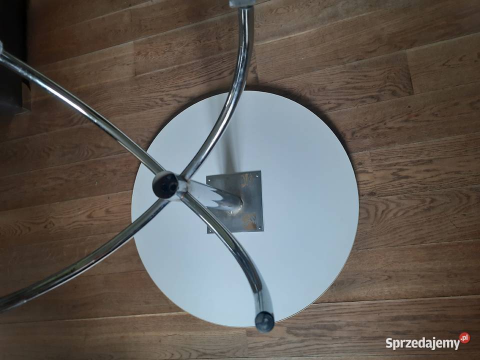 Okrąg Stół średnica 80 wysokość 705 i dwa Morąg sprzedam