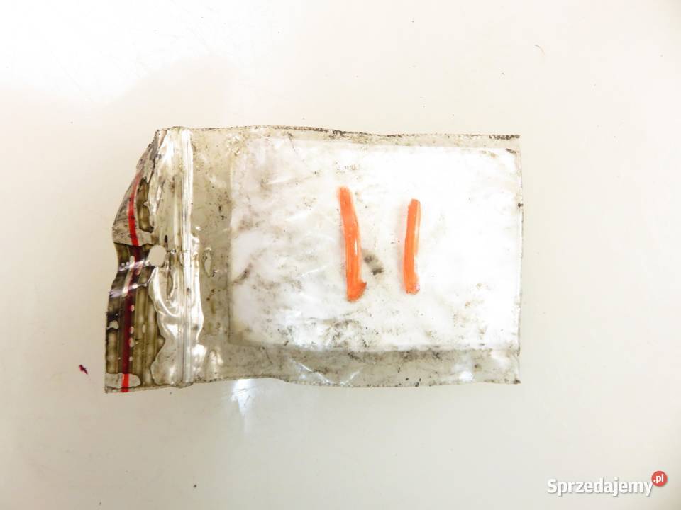 WTRYSKIWACZ AUDI A6 C6 30 TDI 059130277S osobowe