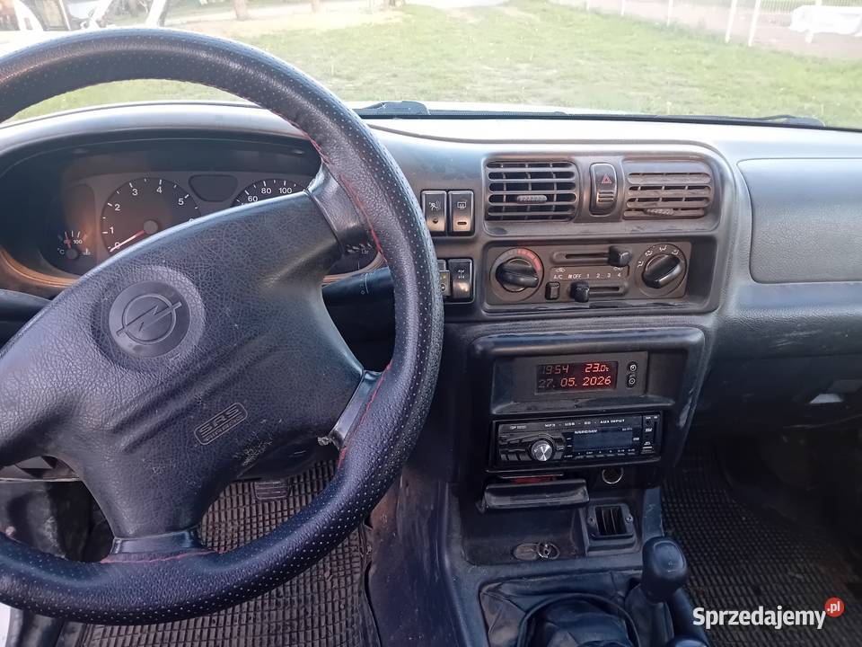 Opel frontera b 22 benzyna gaz aluminiowe felgi podkarpackie Sanok sprzedam