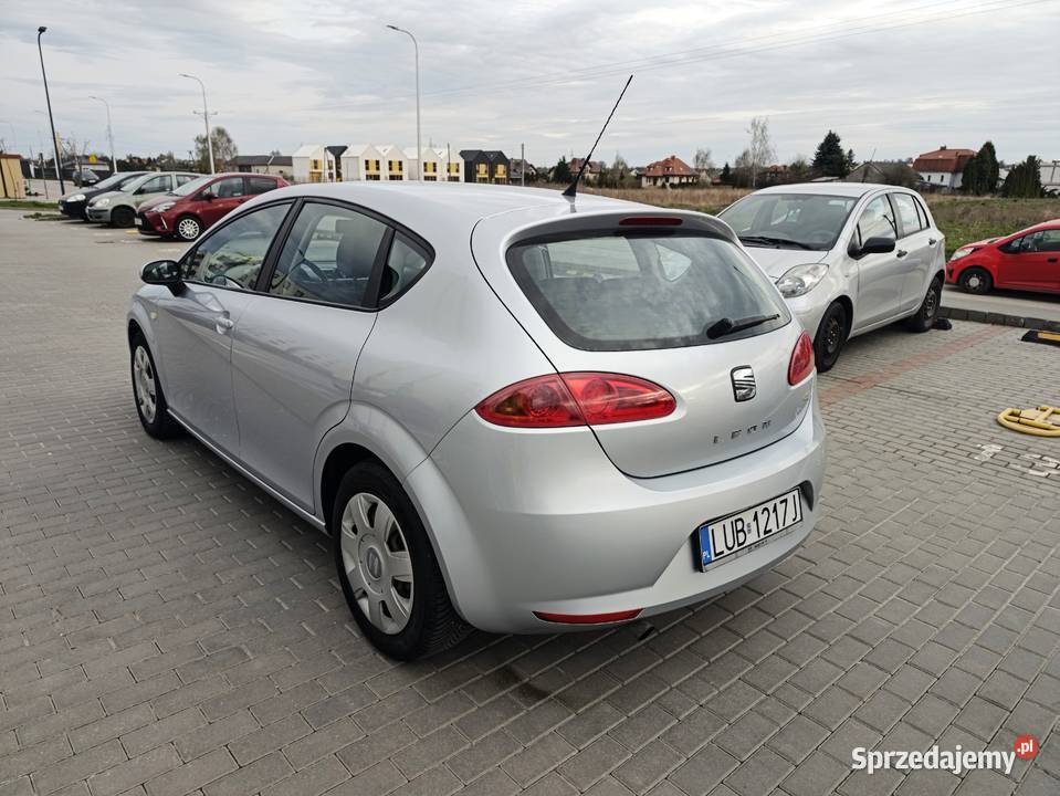 SEAT LEON II 2006 16 184 102KM Świdnik