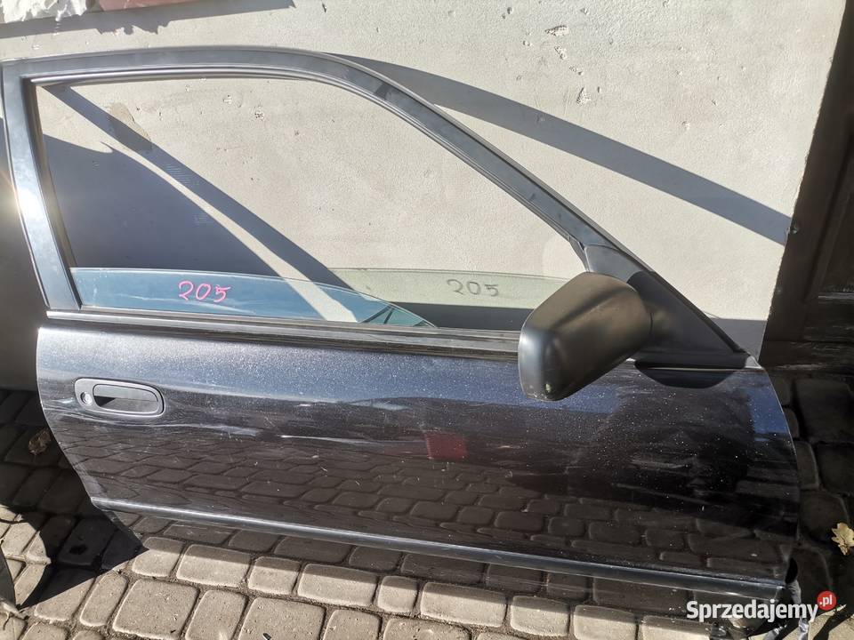 TOYOTA COROLLA E11 3D DRZWI PRAWY PRZÓD KOLOR małopolskie Nowy Sącz sprzedam