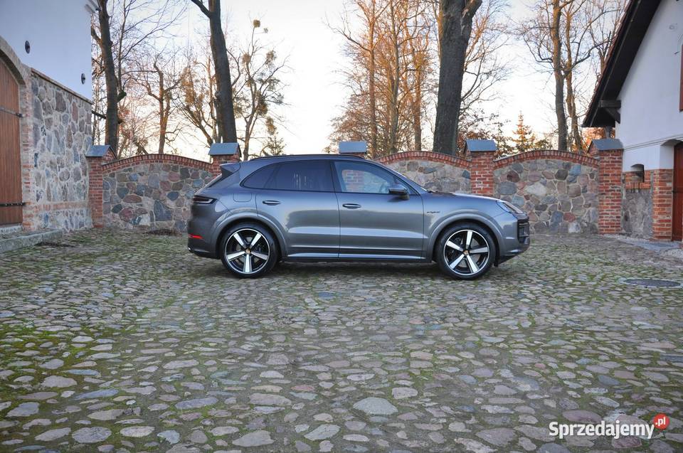 Turbo EHybrid VAT 23 SalonPL Burmester Full PPF nieuszkodzony