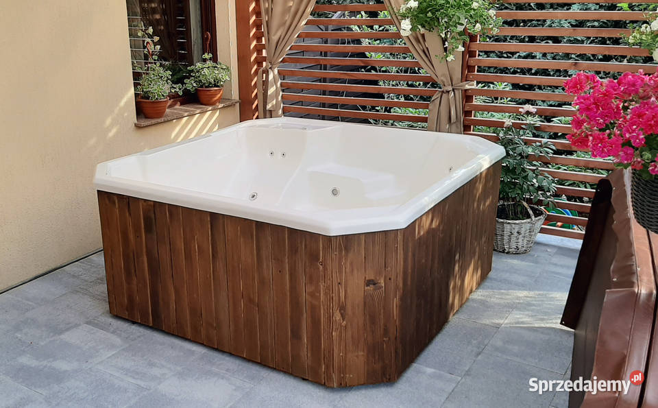 JACUZZI OGRODOWE STANDARD 5os całoroczne z sprzedam