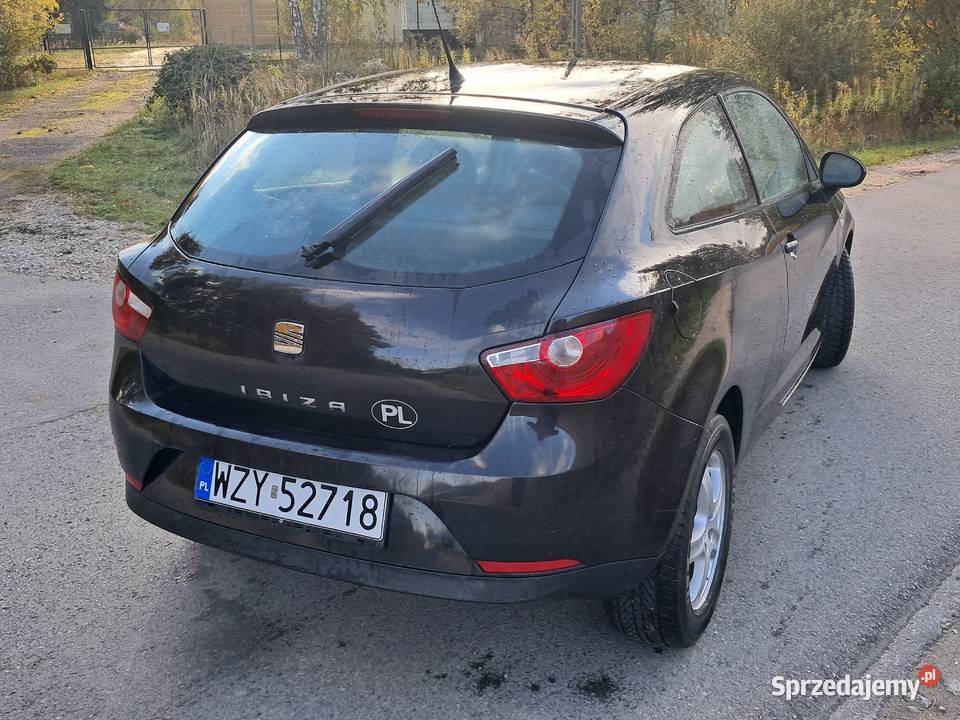 Sprzedam ładnego Seata Ibiza 12 benzyna 2009r mazowieckie Żyrardów