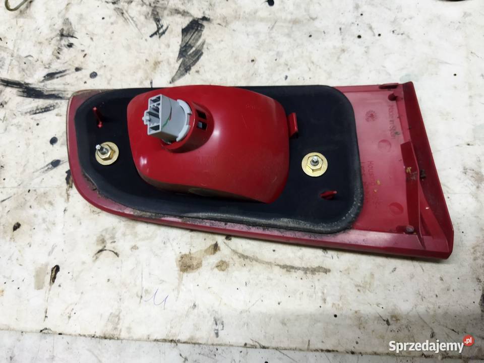 mazda 2 lampa w klapę cofania Myszków sprzedam