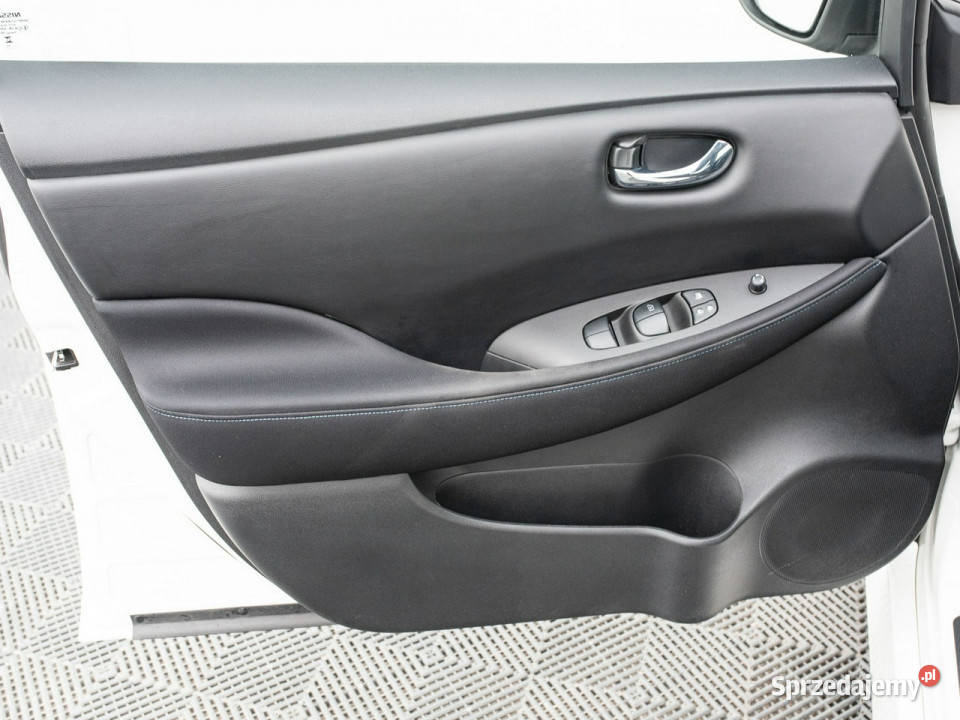 Nissan Leaf PY7369840kWh Acenta Podgrzf Kcofania