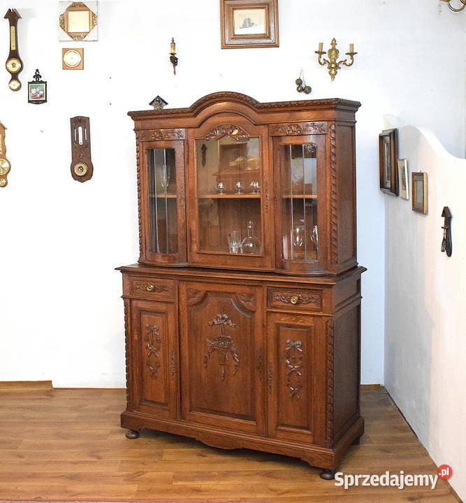 Zgrabny dębowy kredens stary bufet komoda Meble