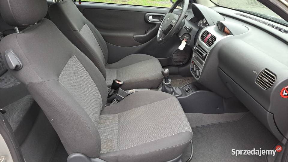 Opel Corsa C 06r 12 Benz klima Rok produkcji 2006 Katowice sprzedam
