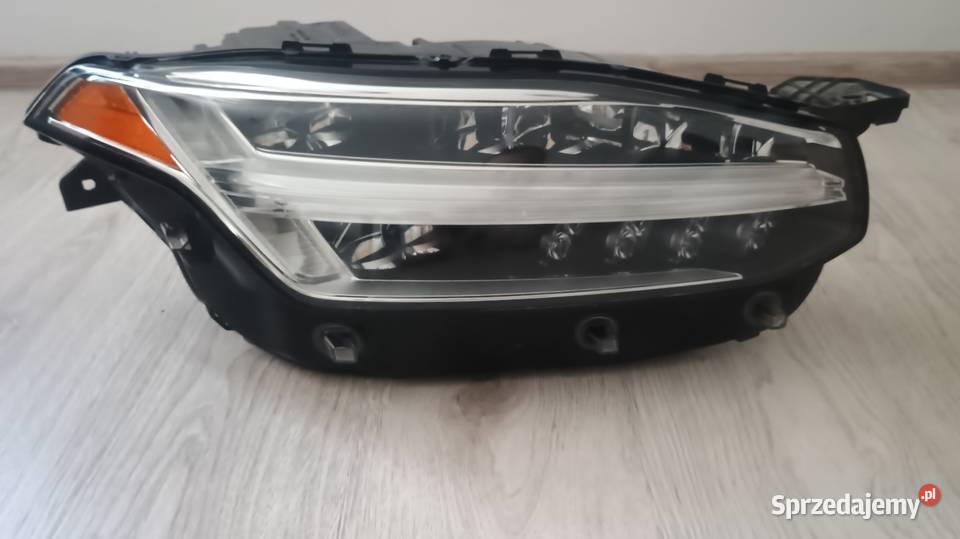Volvo XC90 ll 18 r USA 2 moduły łódzkie Radomsko