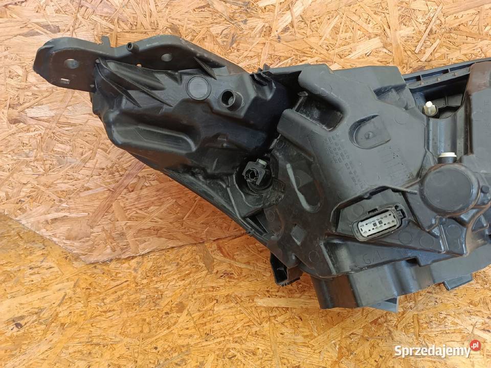 LAMPA LEWY PRZÓD REFLEKTOR EU EM2B13W030CH FORD