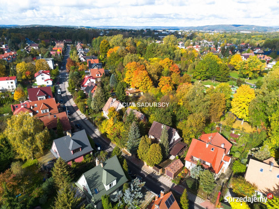 Sprzedaż domu wolnostojącego Kraków Narvik 240