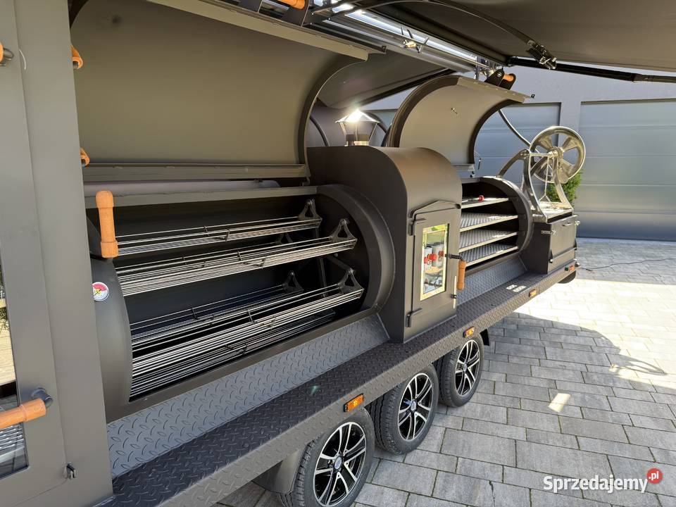 smoker trailer grill na przyczepie BBQ catering wielkopolskie Golęczewo