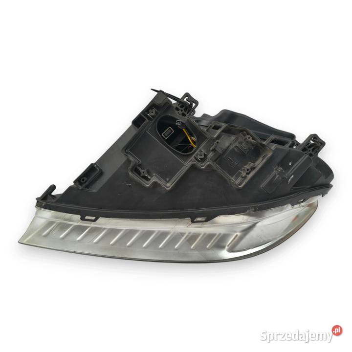 PRZEDNIA LAMPA PRAWA Volvo V70 III XC70 II prawy osobowe Chełm