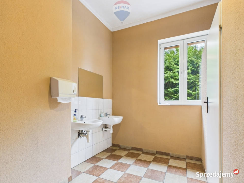 Budynek z mieszkaniem Agroturystka parking Sprzedaż Krasna Łąka sprzedam