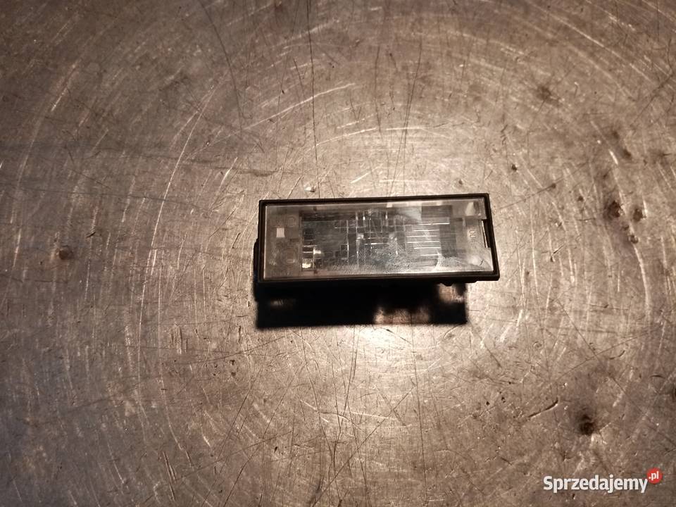 Lampka podświetlenia tablicy 8200480127 Renault Łódź