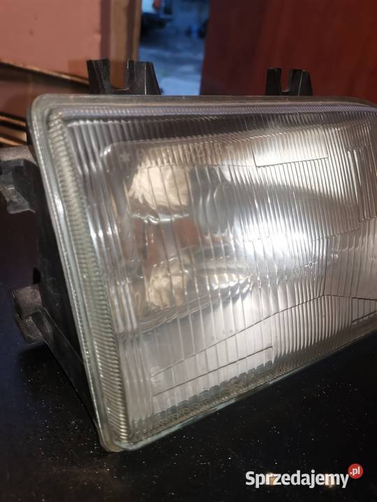 Lampa prawy przód FSO Polonez Caro Atu NOWA Lampy przednie Lampy przednie Szczecin