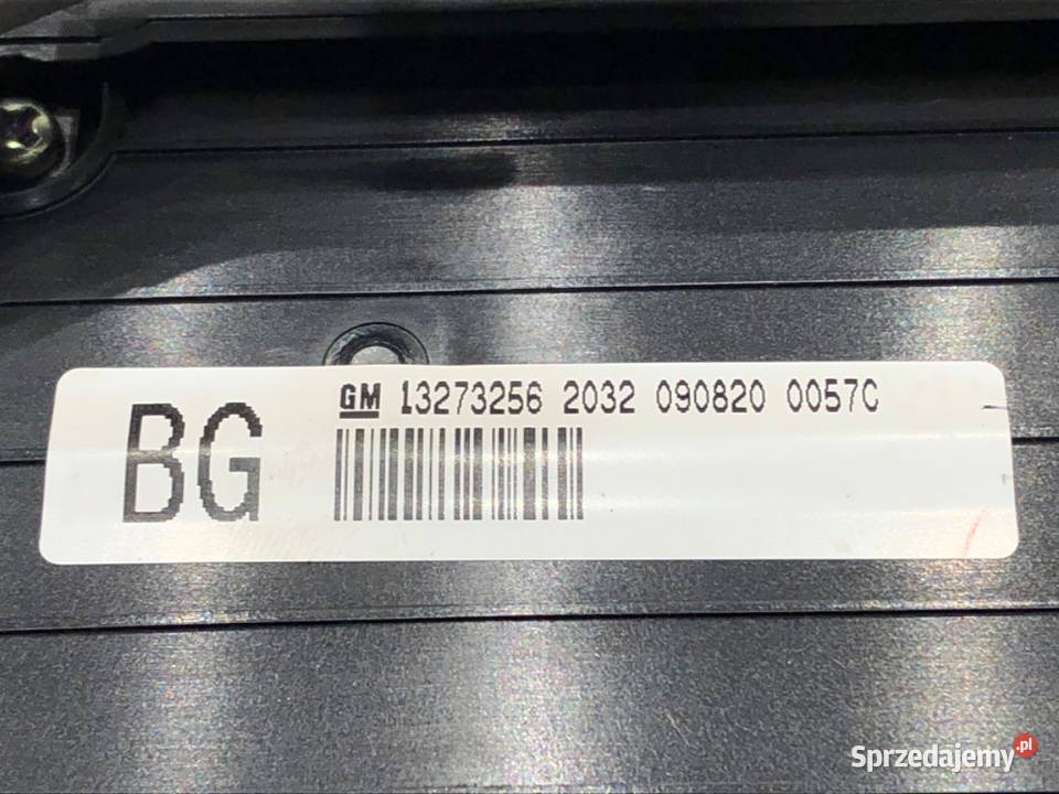 PANEL STEROWANIA RADIA OPEL INSIGNIA A 13273256 Panele sterowania, przełączniki