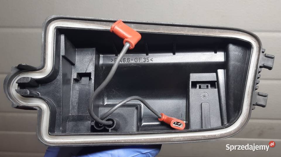ZAŚLEPKA DEKIEL LAMPY HALOGENU LEWA BMW E39 dolnośląskie Mielęcin sprzedam