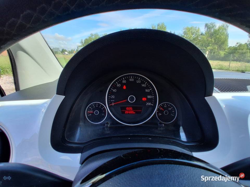 Volkswagen UP White Klima Nawigacja poduszka powietrzna Słupca