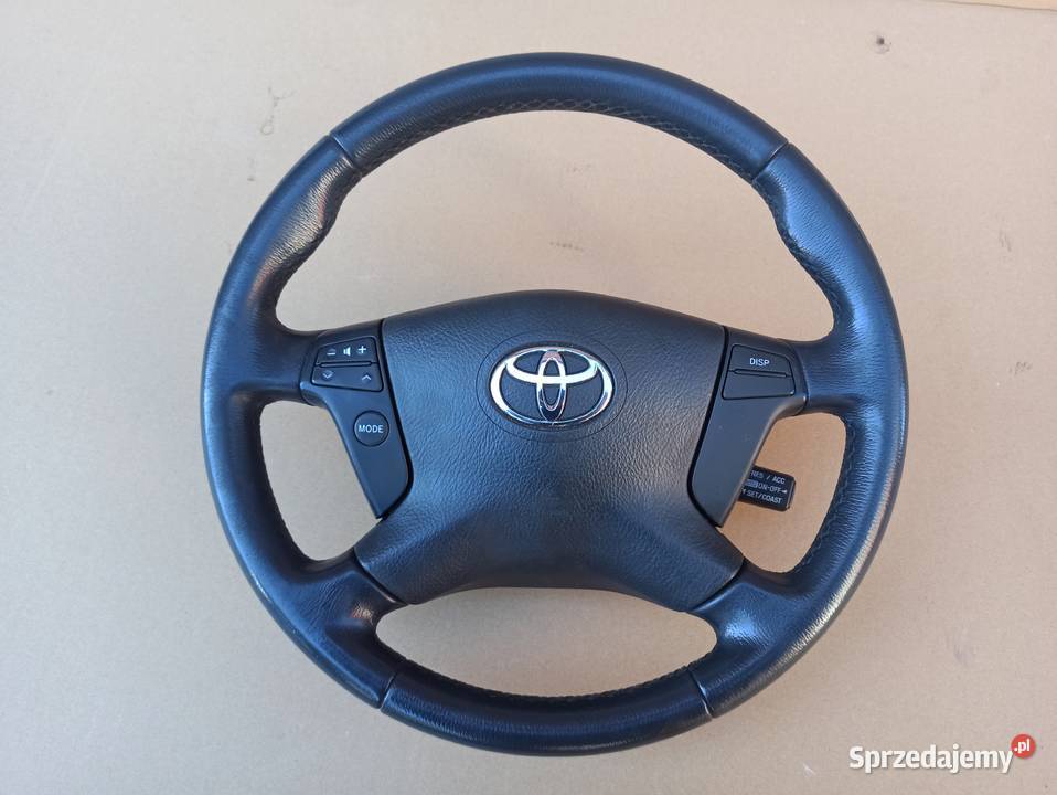 Toyota Avensis T25 Lift kierownica skórzana Kierownice