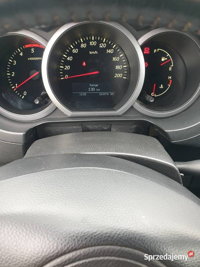 Suzuki Grand Vitara 19 DDiS 130 4x4 219 DUŻYM czujnik parkowania